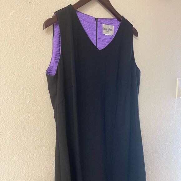 Danny & Nicole - black sleeveless cocktail dress - Picture 2 of 7